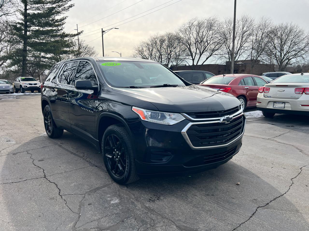 Chevrolet Traverse FWD 4dr LS w/1LS 2019