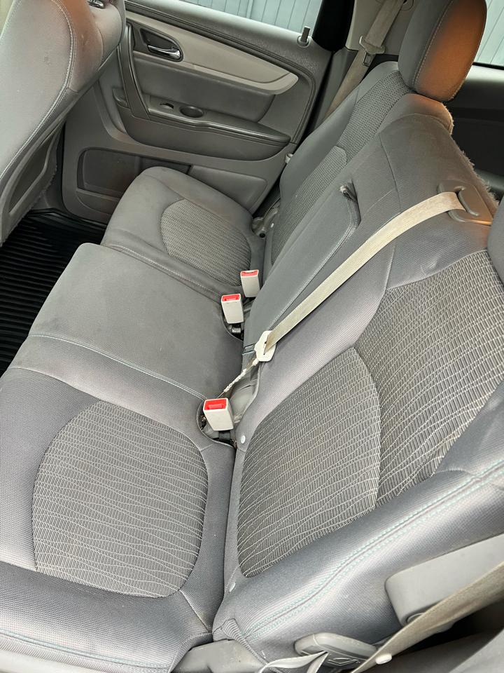 Chevrolet Traverse FWD 4dr LS 2015