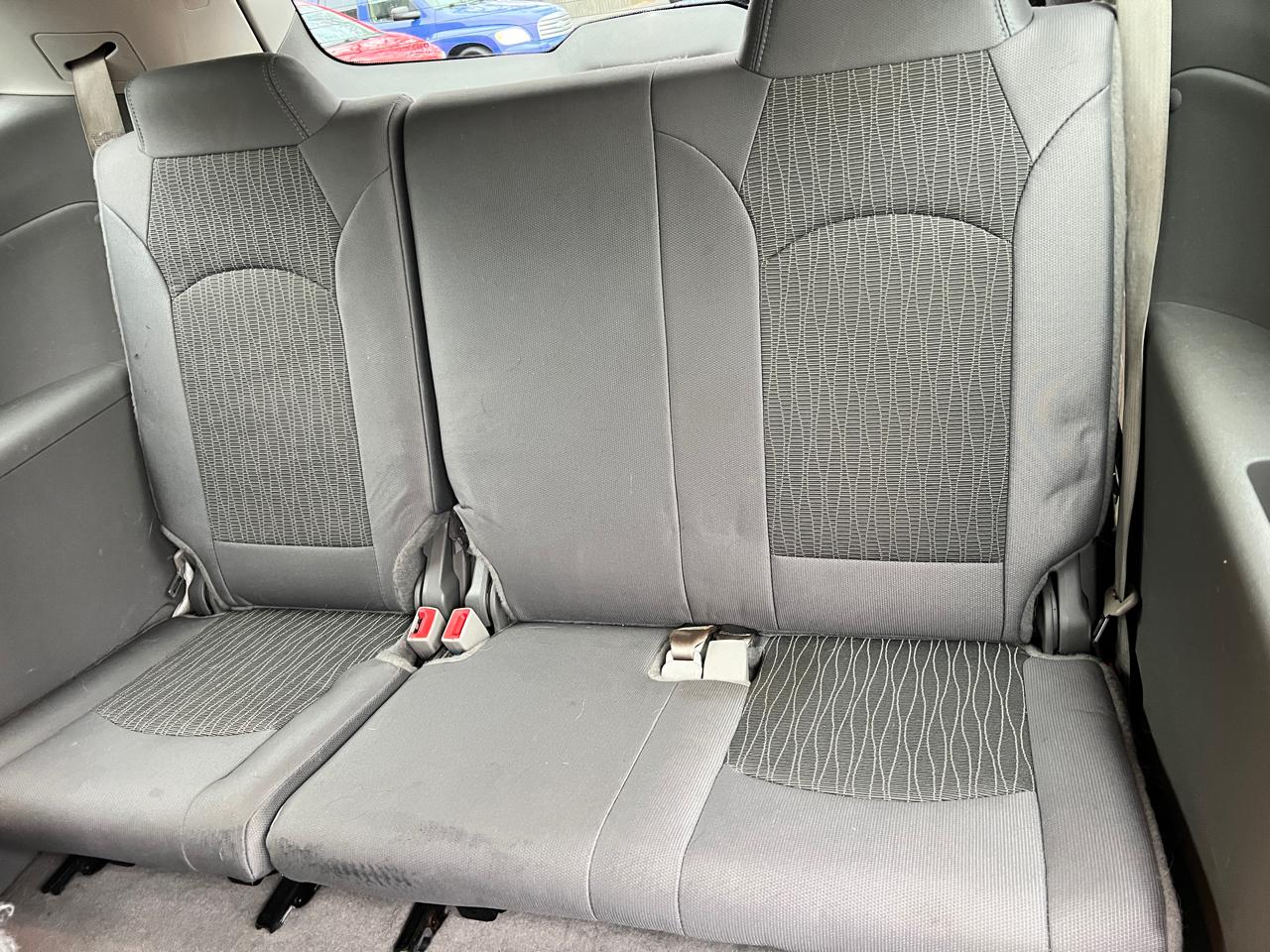 Chevrolet Traverse FWD 4dr LS 2015