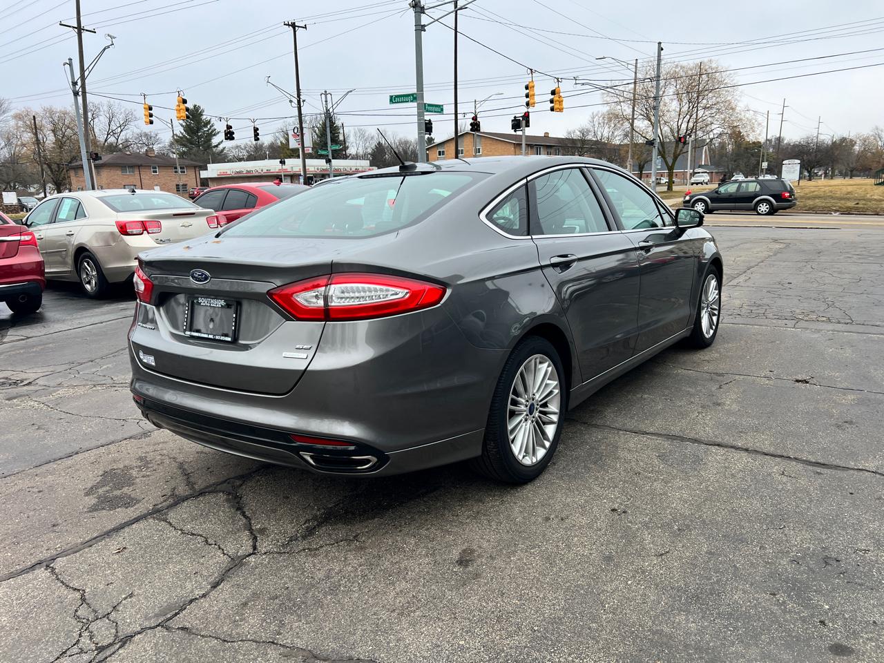 Ford Fusion 4dr Sdn SE FWD 2014
