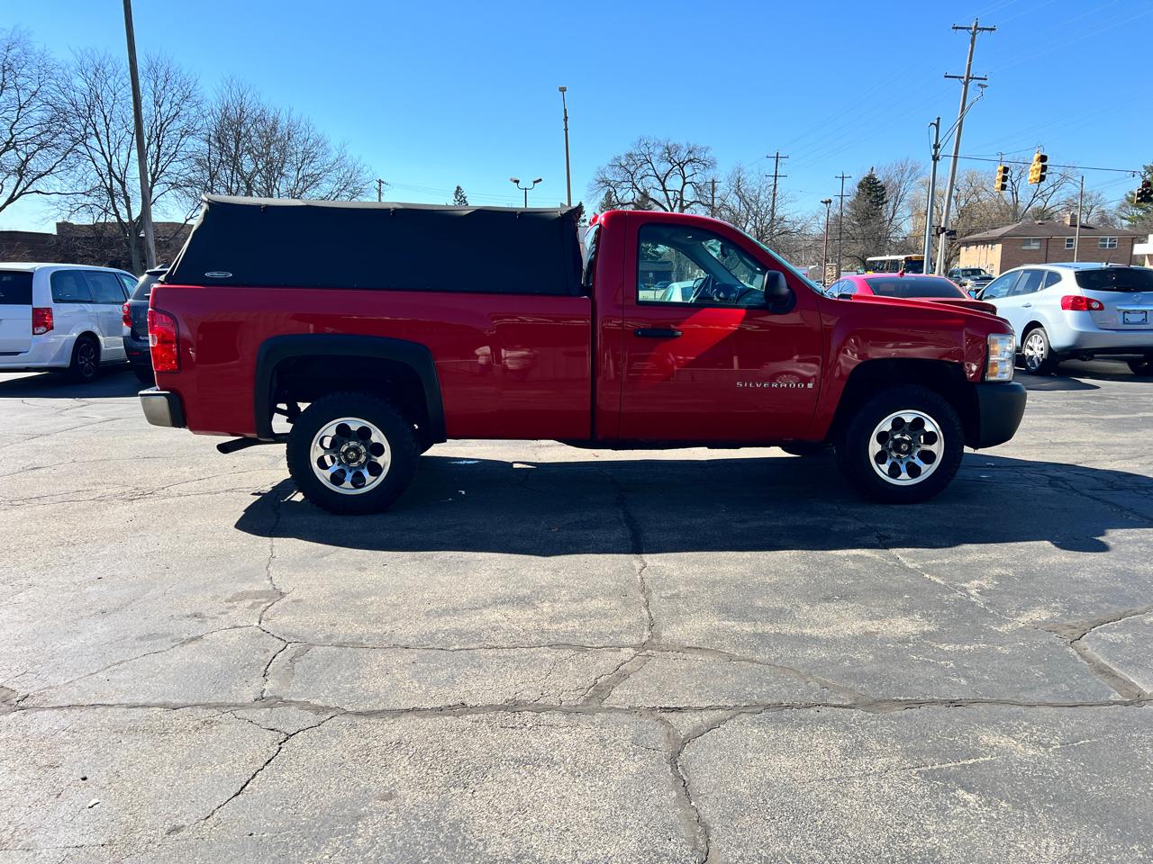 Chevrolet Silverado 1500 2WD Reg Cab 133.0" Work Truck 2008