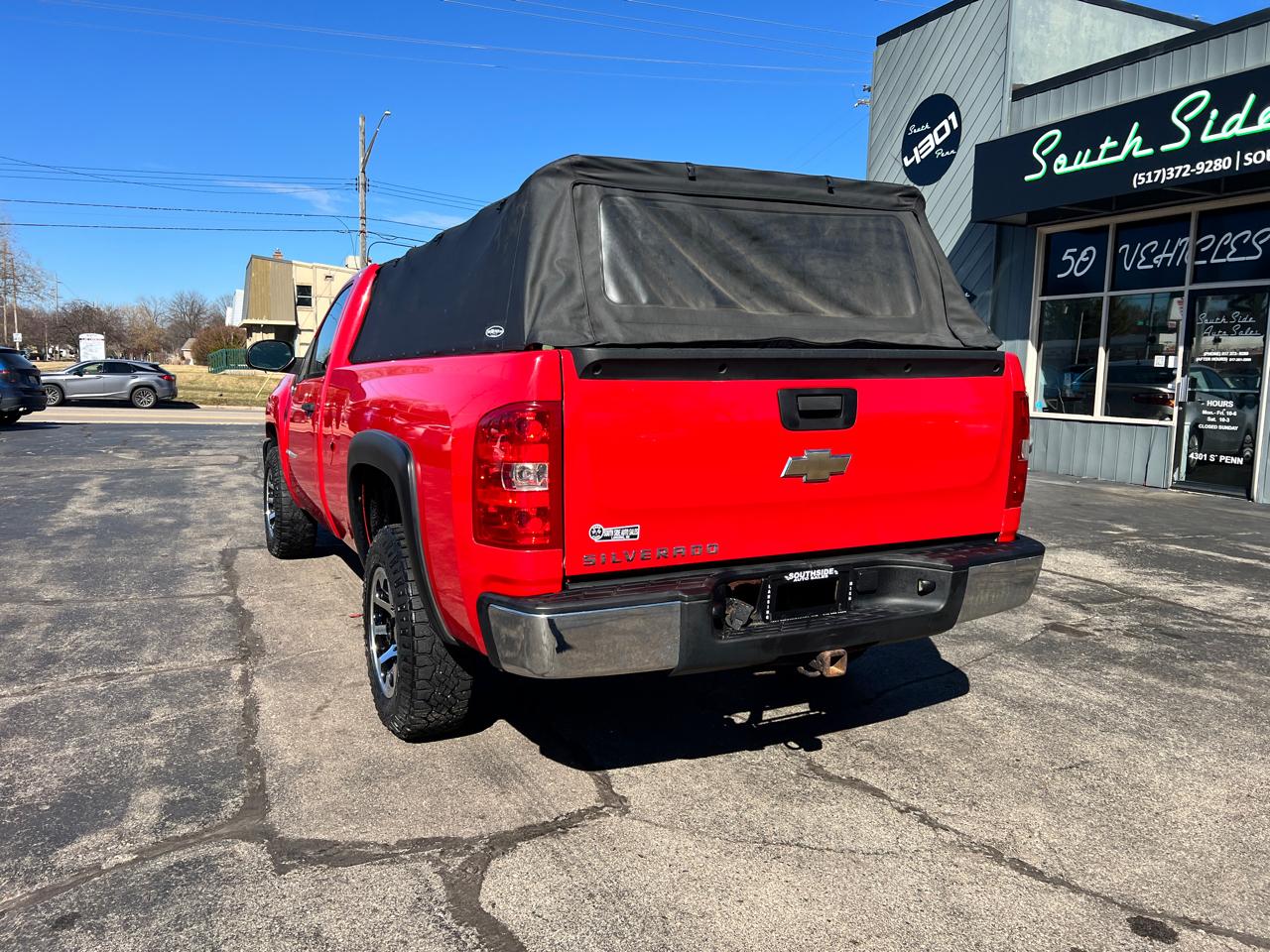 Chevrolet Silverado 1500 2WD Reg Cab 133.0" Work Truck 2008