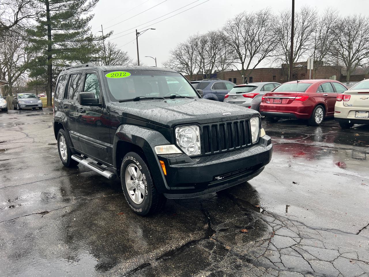 Jeep Liberty 4WD 4dr Sport 2012