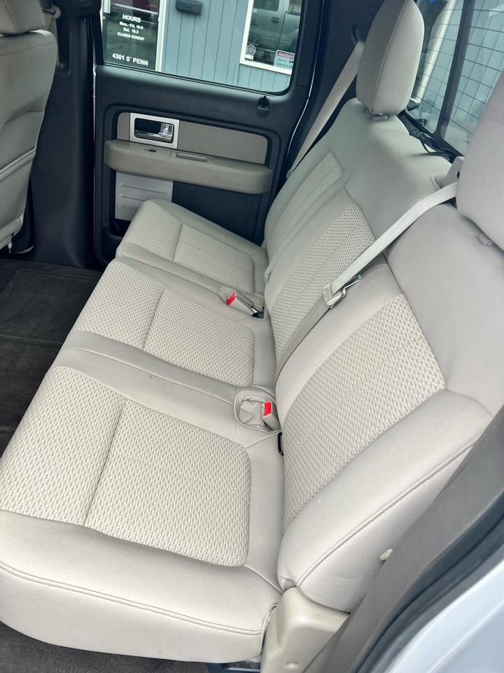 Ford F-150 4WD SuperCrew 145" XLT 2010