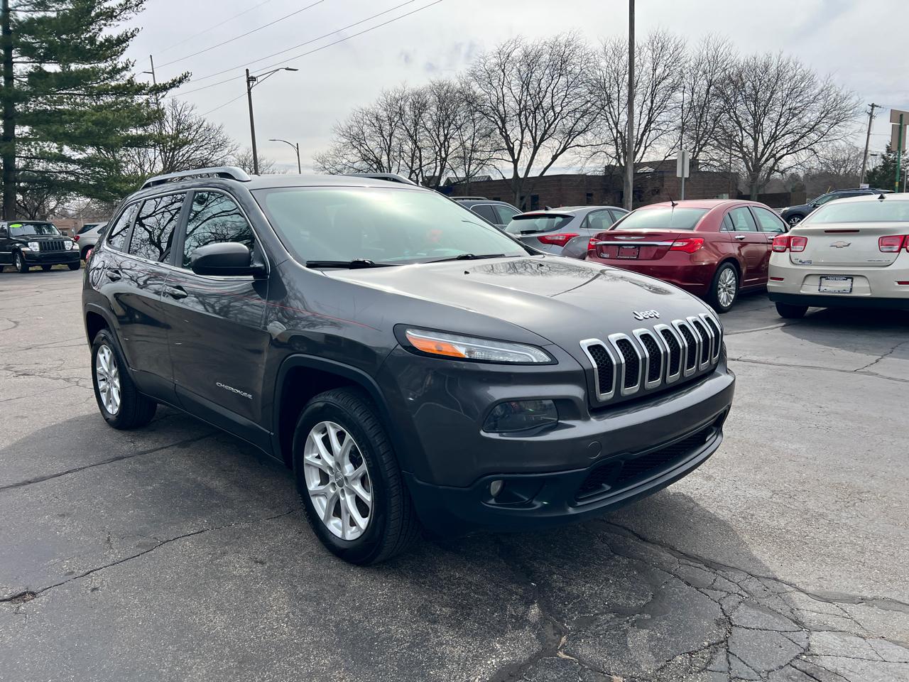 Jeep Cherokee 4WD 4dr Latitude 2014