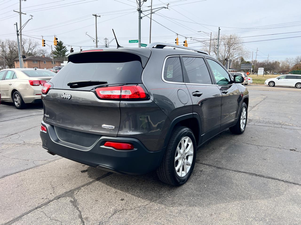 Jeep Cherokee 4WD 4dr Latitude 2014