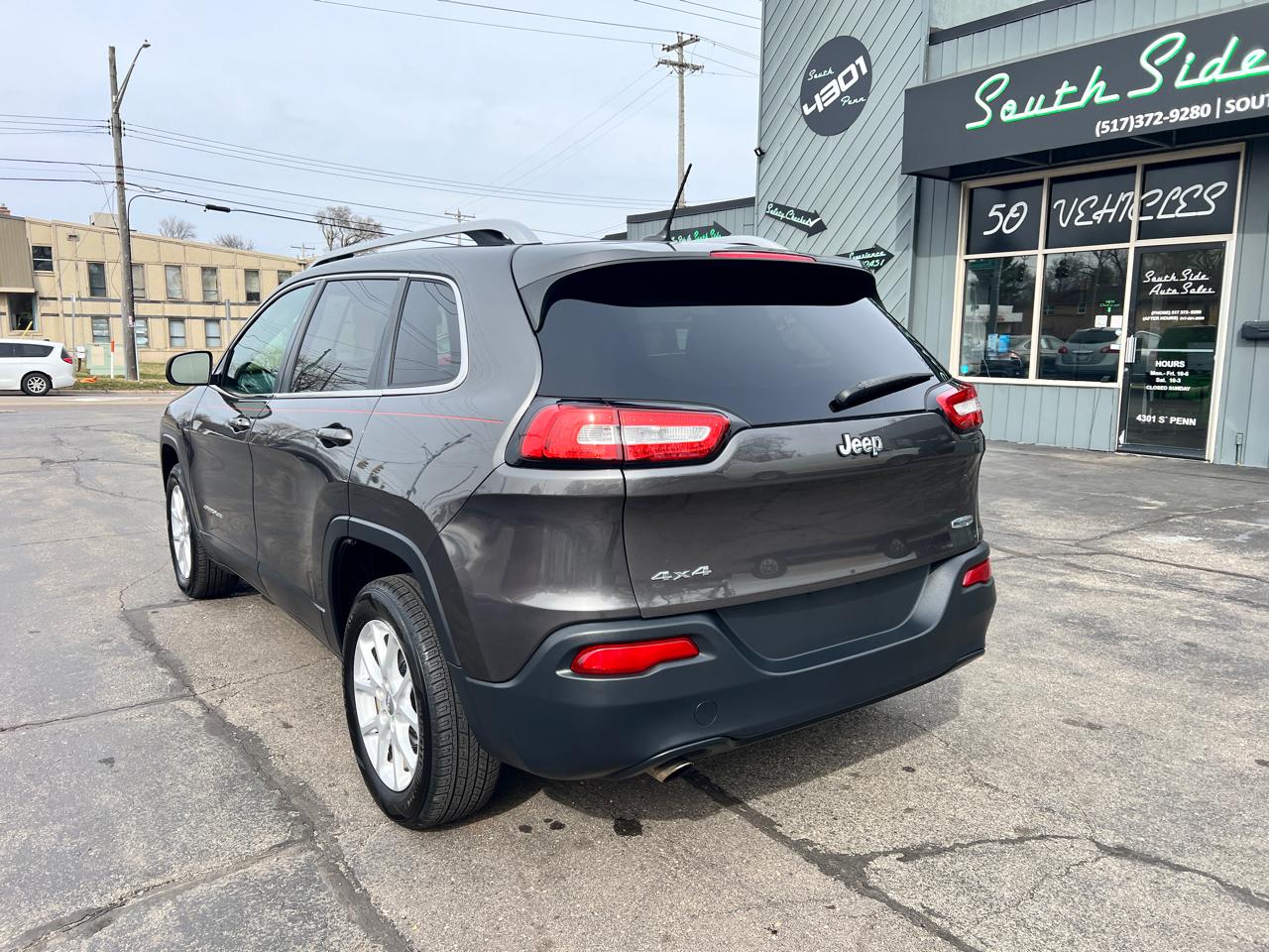 Jeep Cherokee 4WD 4dr Latitude 2014