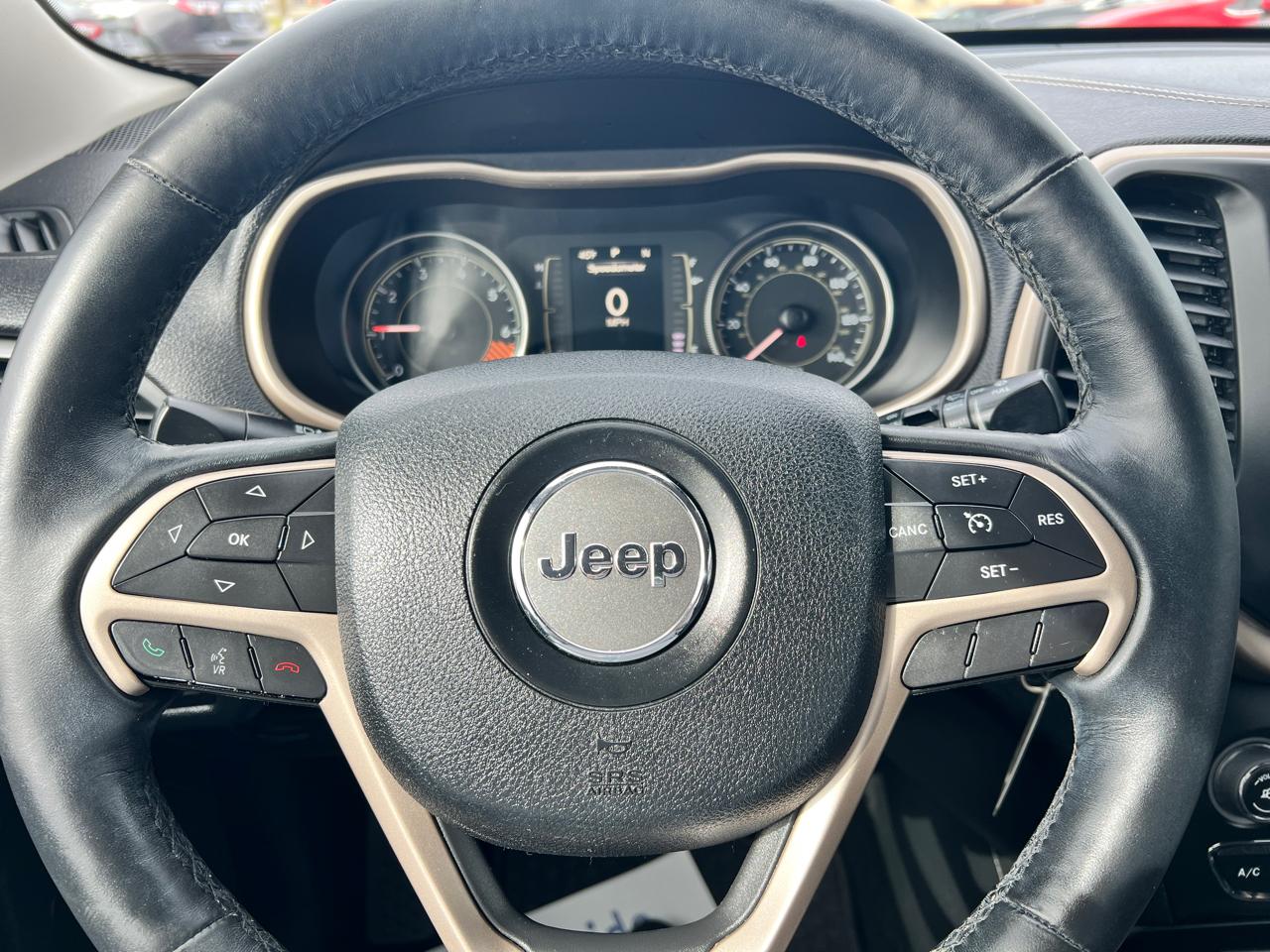 Jeep Cherokee 4WD 4dr Latitude 2014