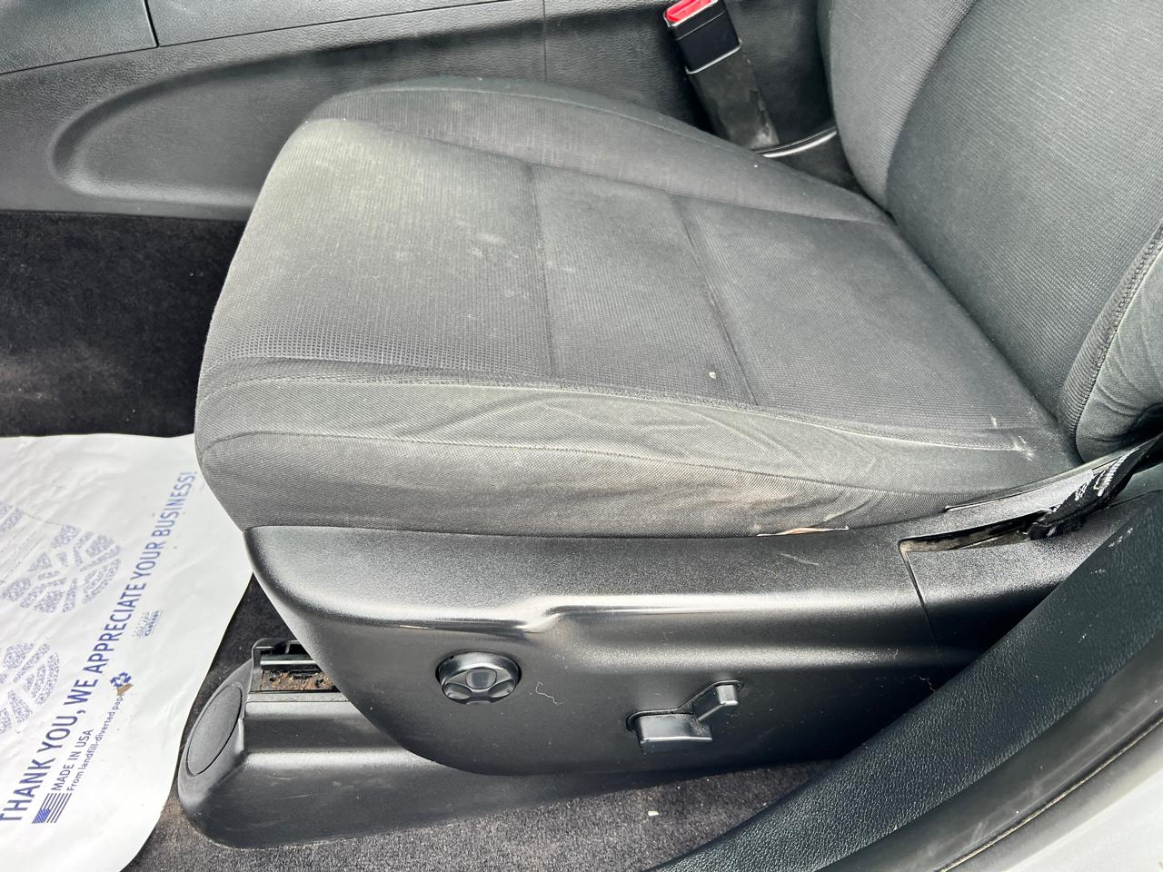 Jeep Grand Cherokee 4WD 4dr Laredo 2011