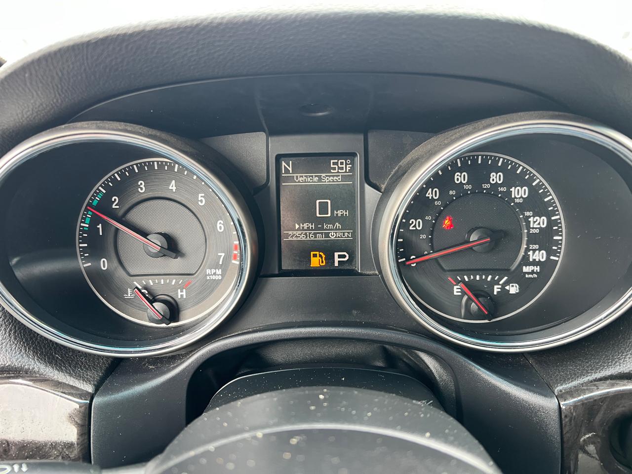 Jeep Grand Cherokee 4WD 4dr Laredo 2011