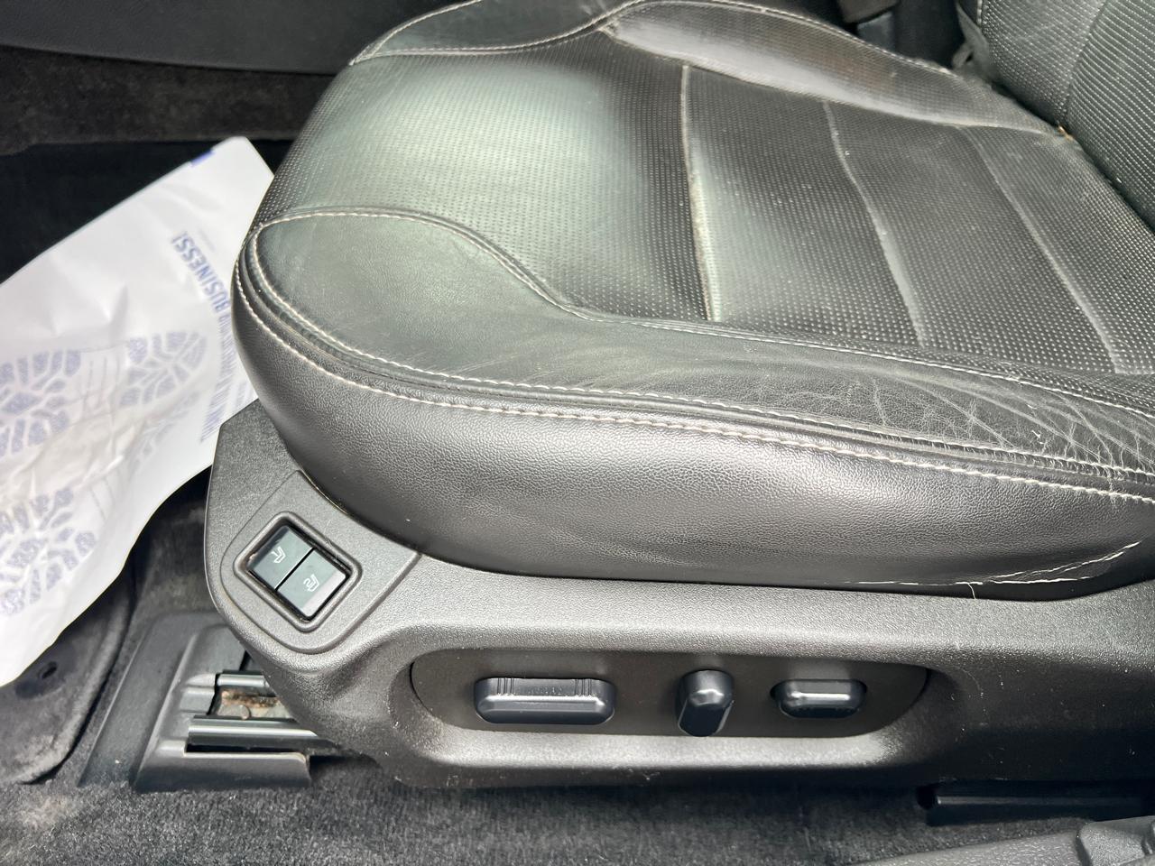 Ford Taurus 4dr Sdn Limited FWD 2015