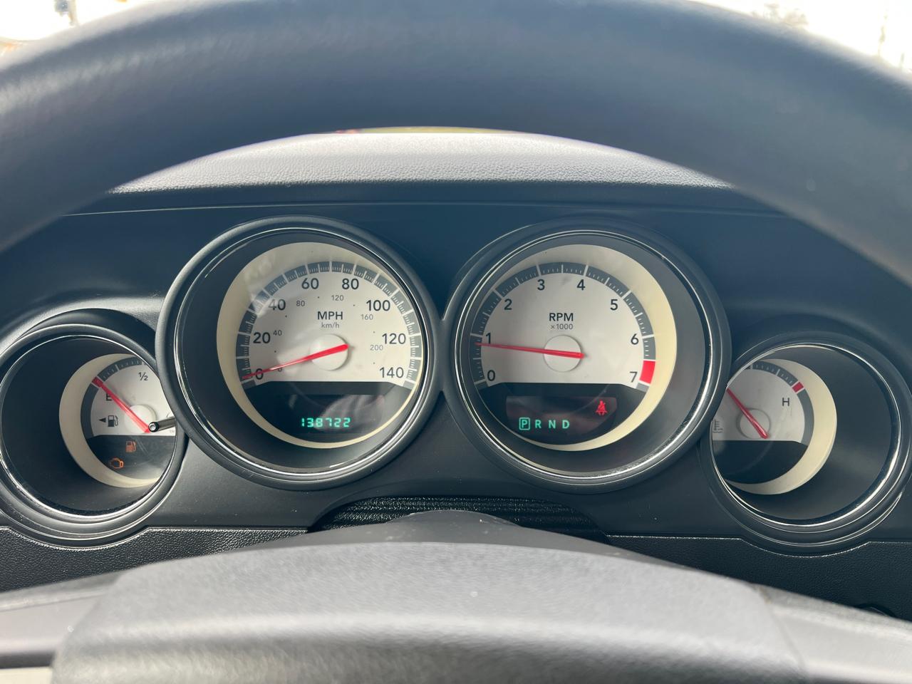 Dodge Challenger 2dr Cpe SE 2010