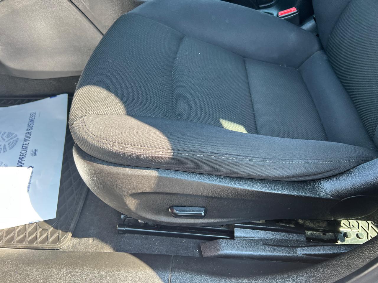 Chevrolet Cruze Limited 4dr Sdn Auto LT w/1LT 2016