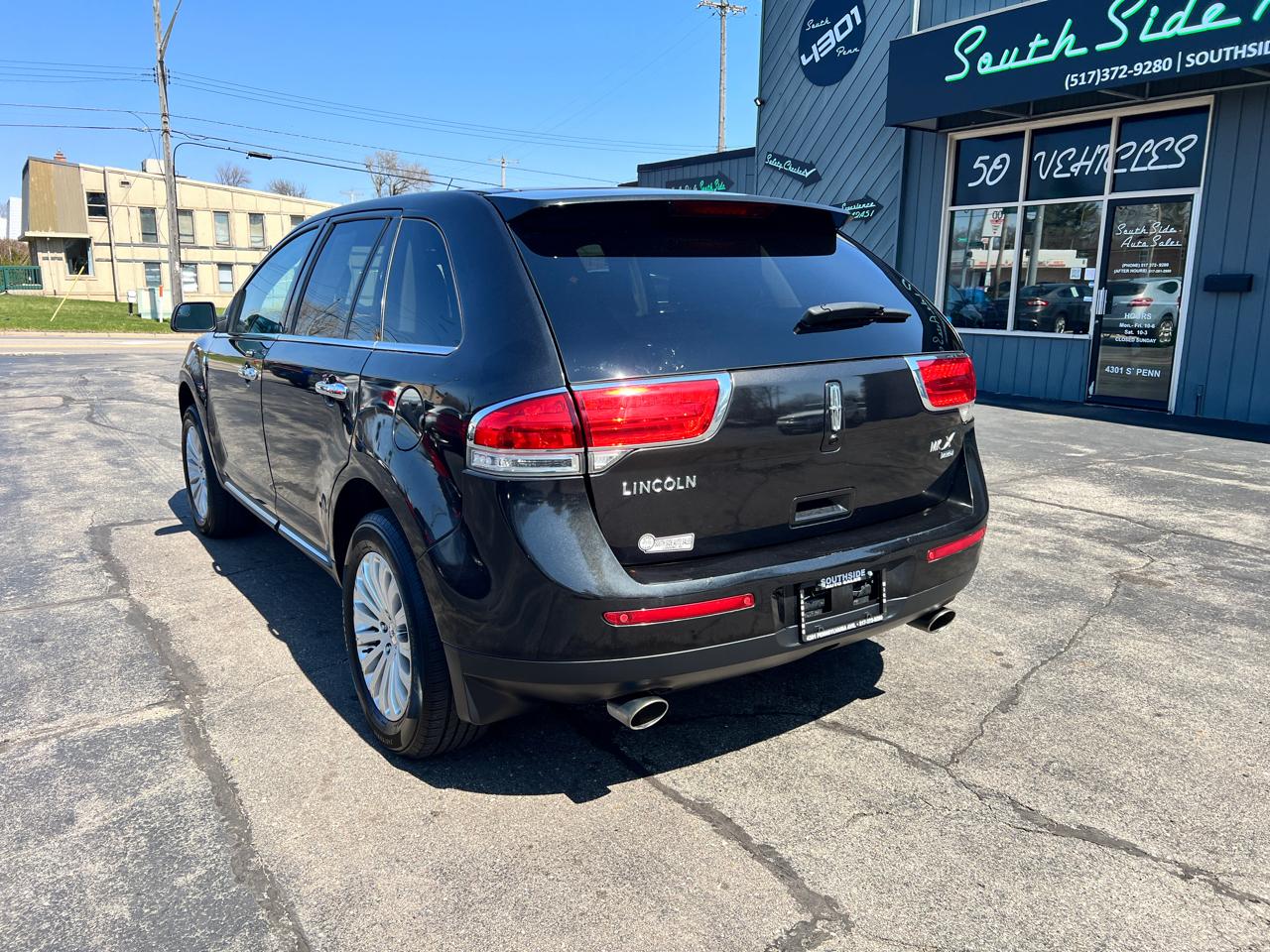 Lincoln MKX AWD 4dr 2011