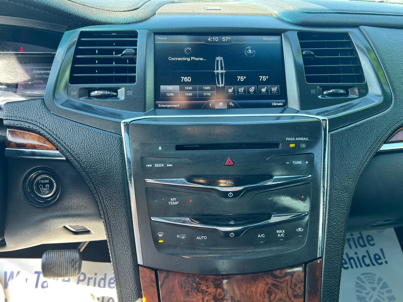 Lincoln MKS 4dr Sdn 3.7L AWD 2013