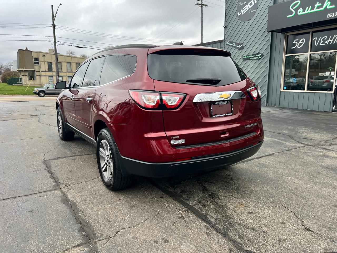 Chevrolet Traverse AWD 4dr LT w/2LT 2016