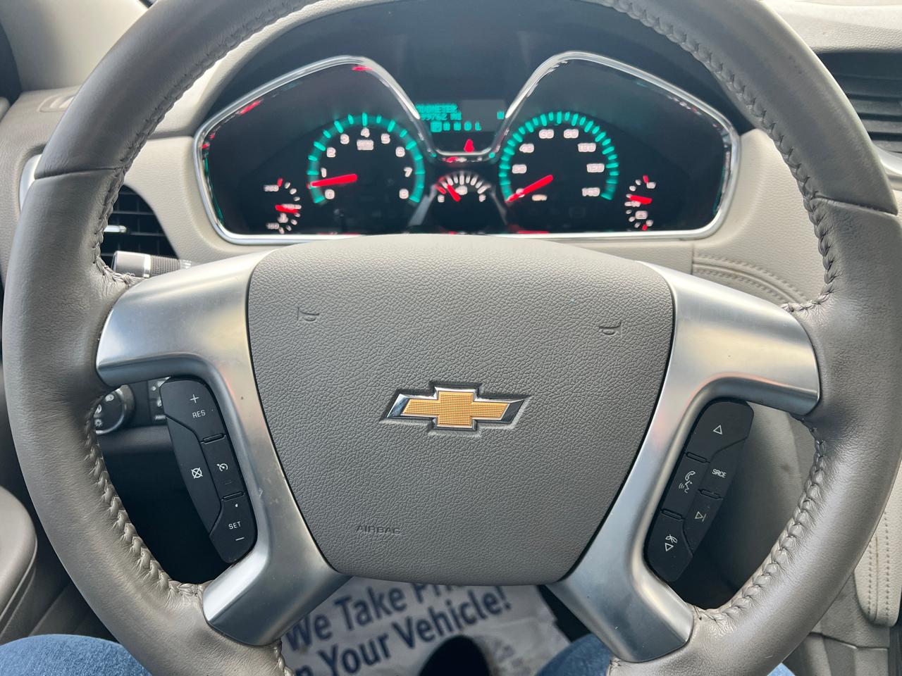 Chevrolet Traverse AWD 4dr LT w/2LT 2016