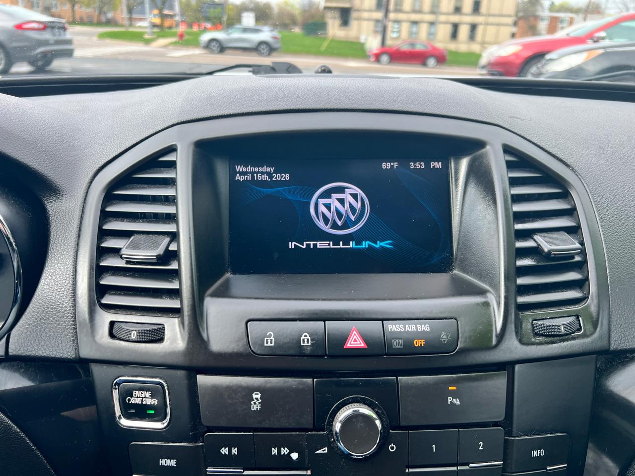 Buick Regal 4dr Sdn Turbo Premium 1 2013