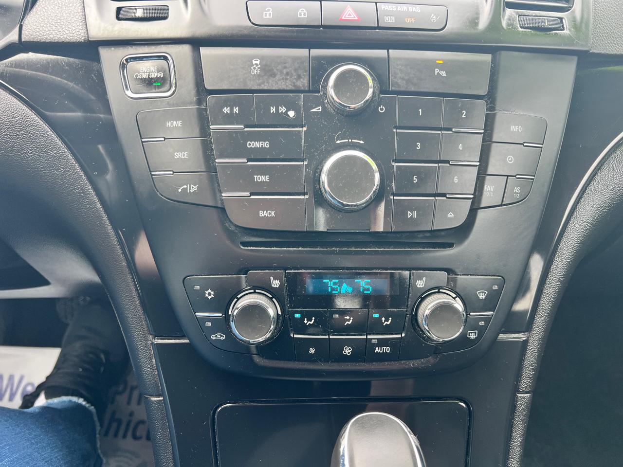 Buick Regal 4dr Sdn Turbo Premium 1 2013