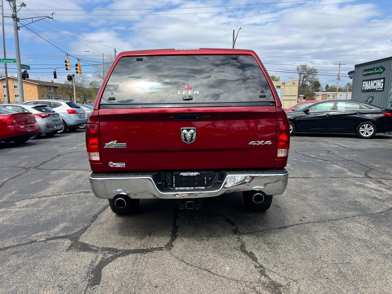 RAM 1500 4WD Quad Cab 140.5" Big Horn 2011