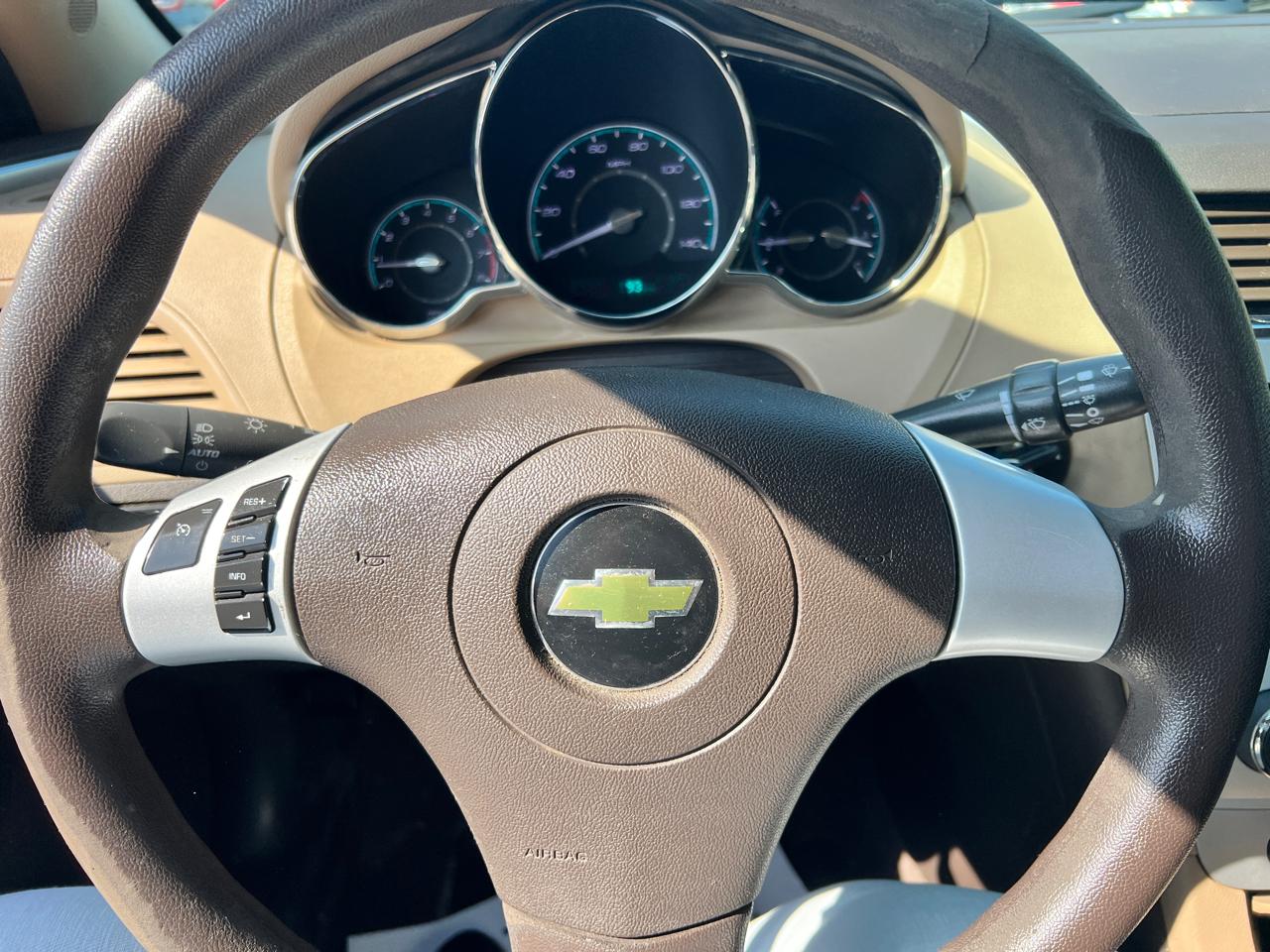 Chevrolet Malibu 4dr Sdn LS w/1LS 2012