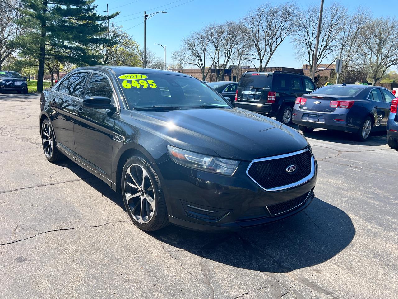 Ford Taurus 4dr Sdn SHO AWD 2014