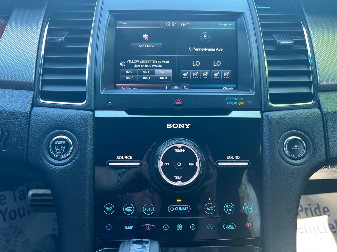 Ford Taurus 4dr Sdn SHO AWD 2014