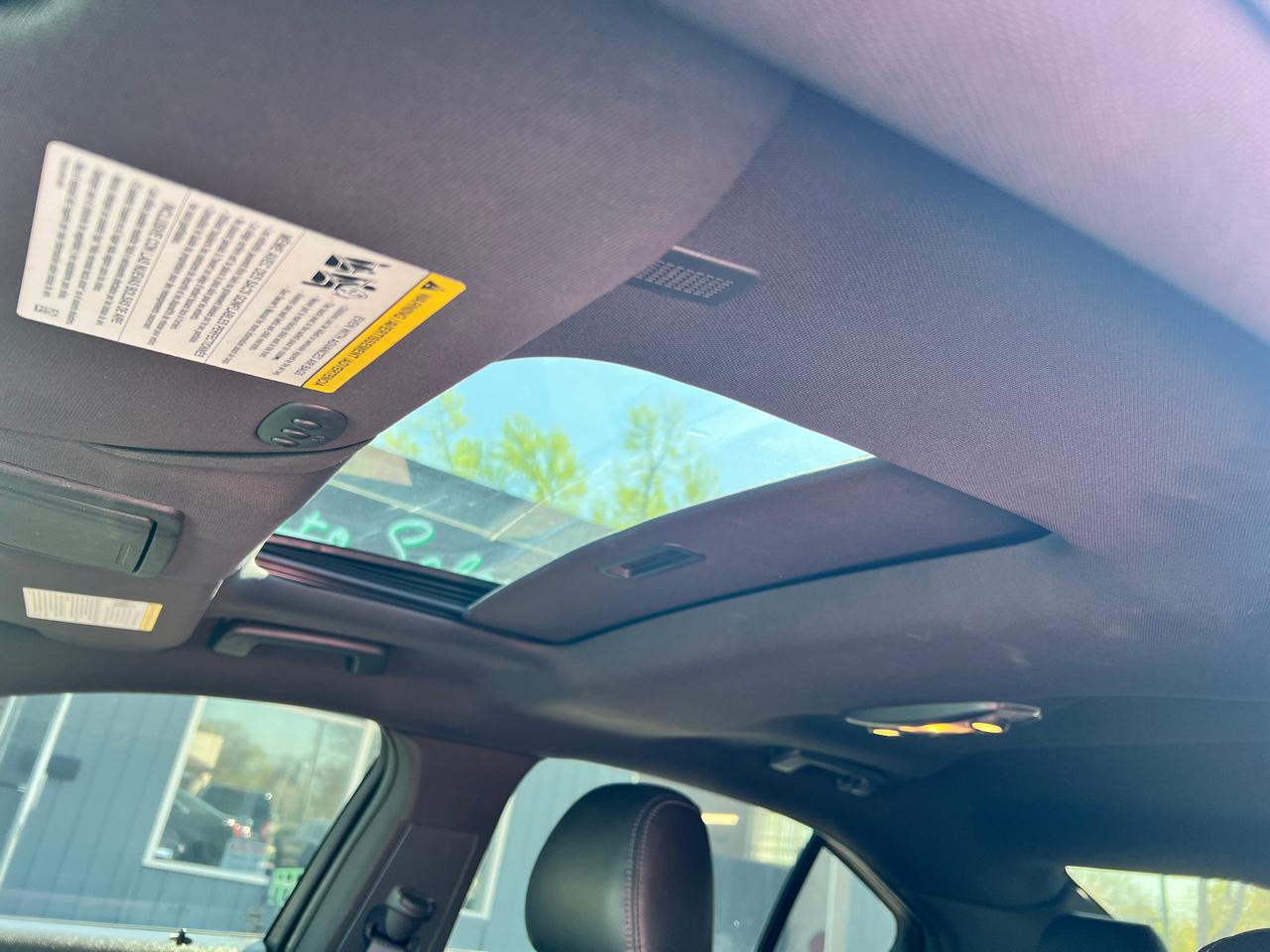 Ford Taurus 4dr Sdn SHO AWD 2014