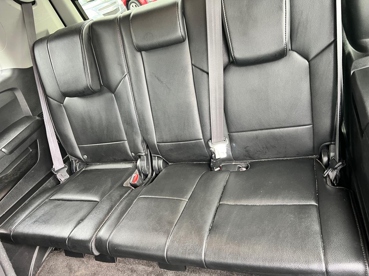 Honda Pilot 4WD 4dr Touring w/RES & Navi 2012