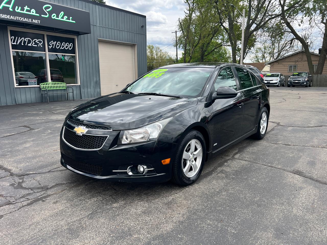 Chevrolet Cruze 4dr Sdn LT w/1LT 2011