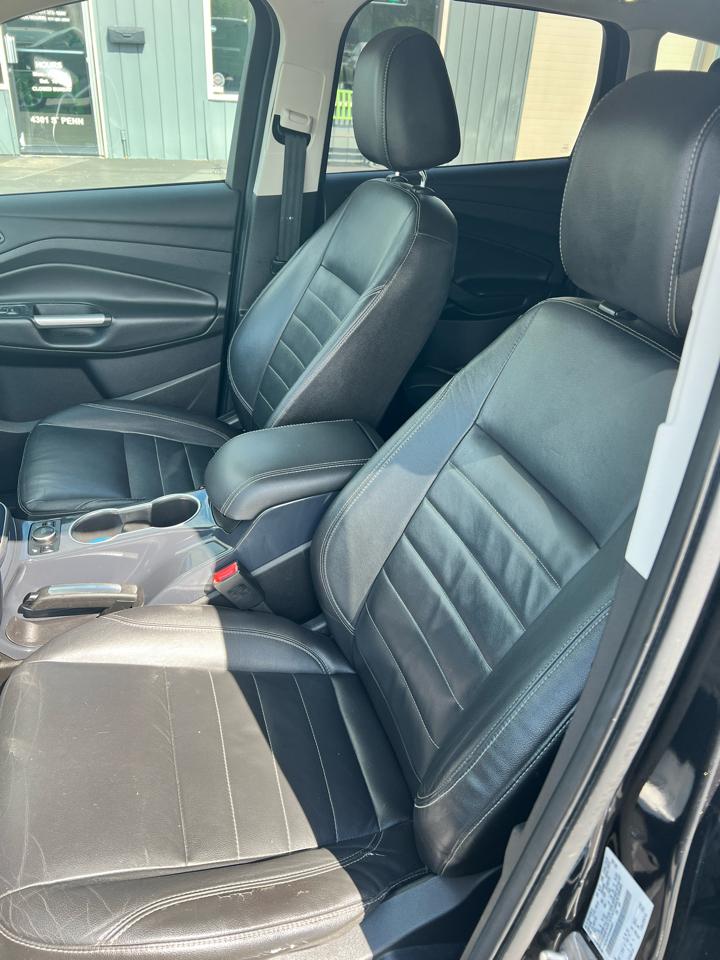 Ford Escape FWD 4dr Titanium 2014