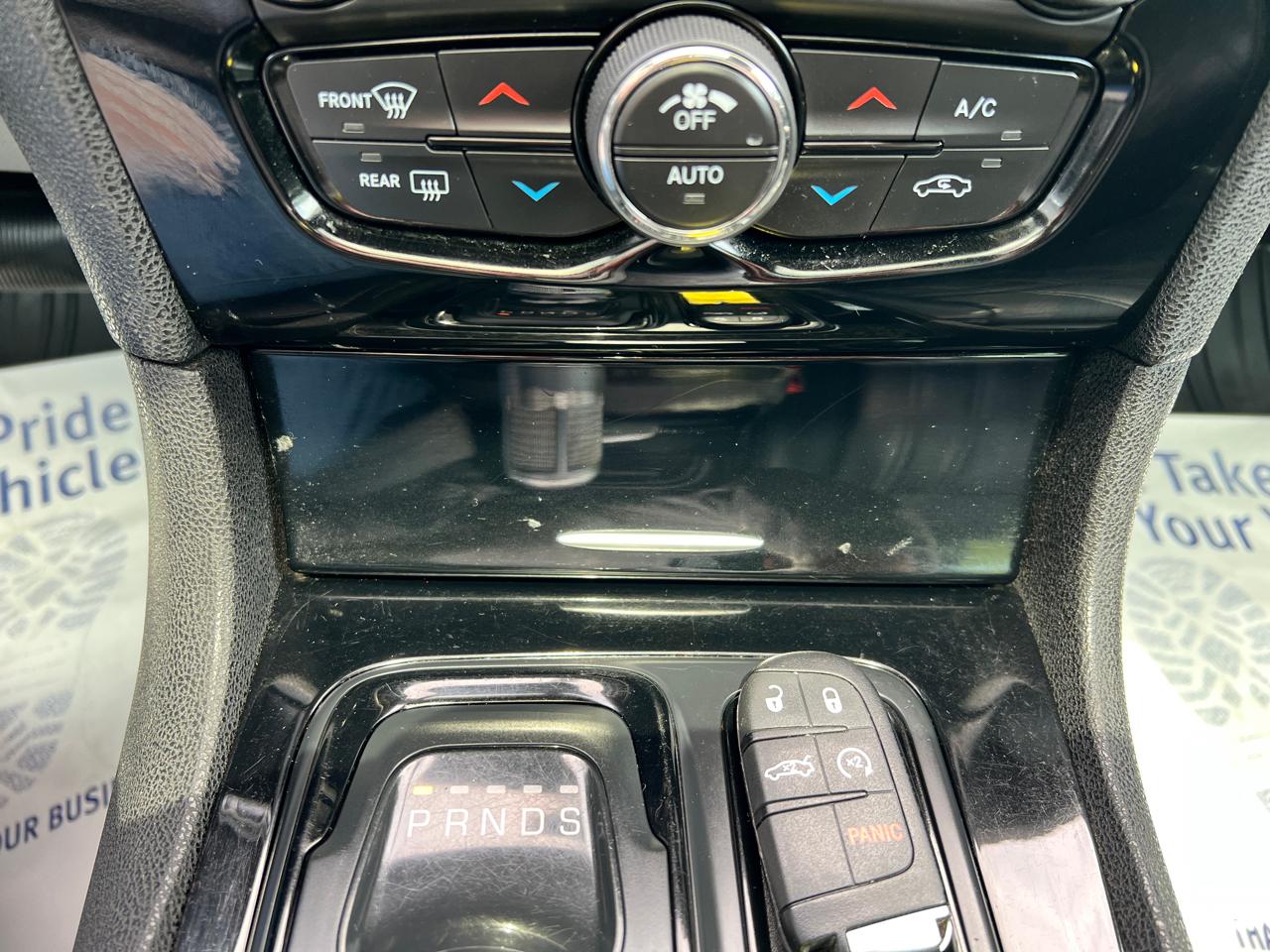 Chrysler 300 300S AWD 2017