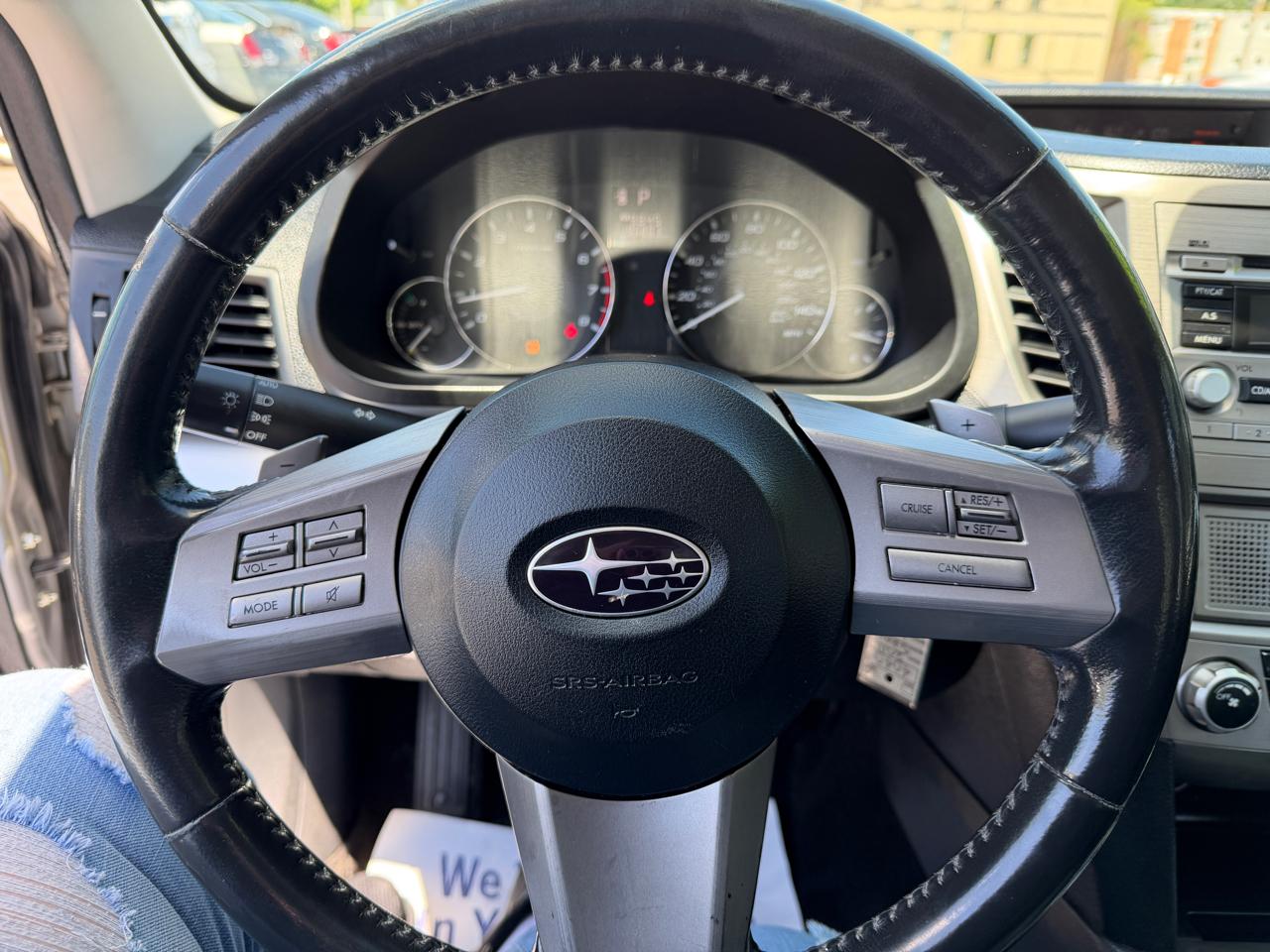 Subaru Legacy 4dr Sdn H4 Auto 2.5i Prem AWP 2011