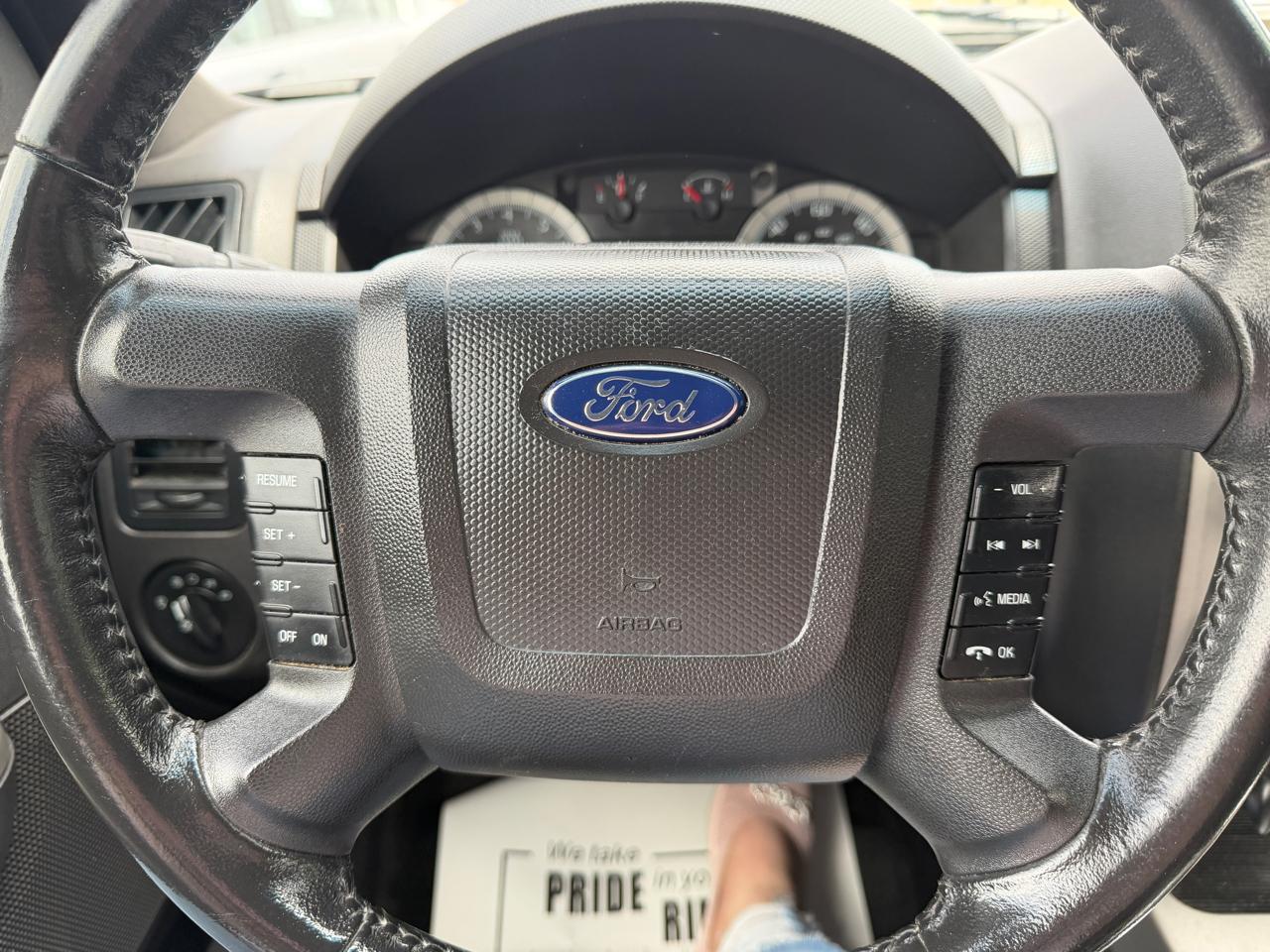 Ford Escape FWD 4dr V6 Auto XLT 2009