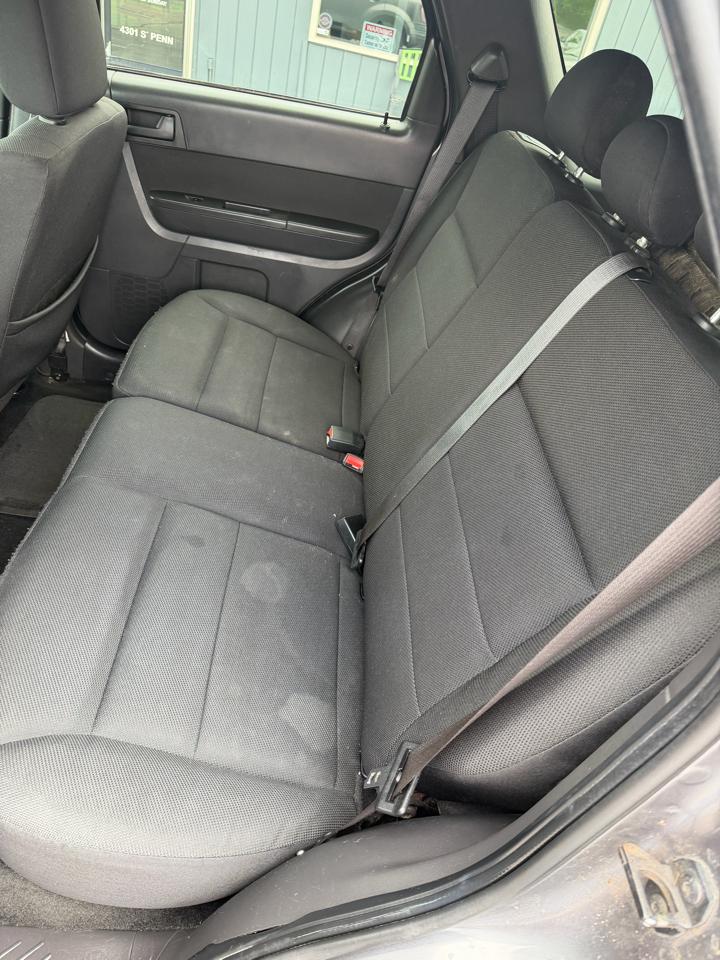 Ford Escape FWD 4dr V6 Auto XLT 2009