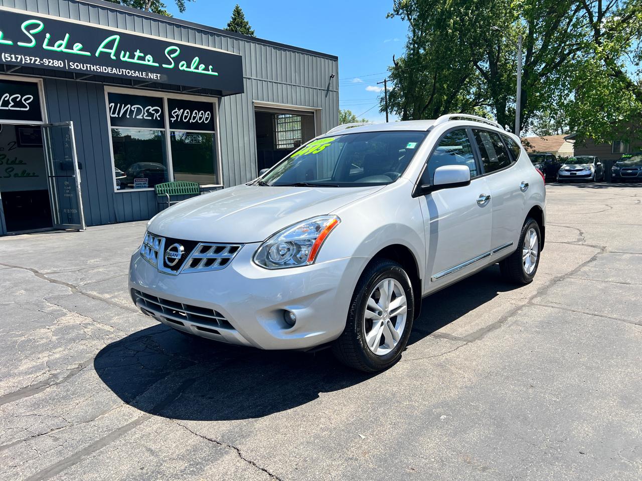 Nissan Rogue FWD 4dr SV 2012