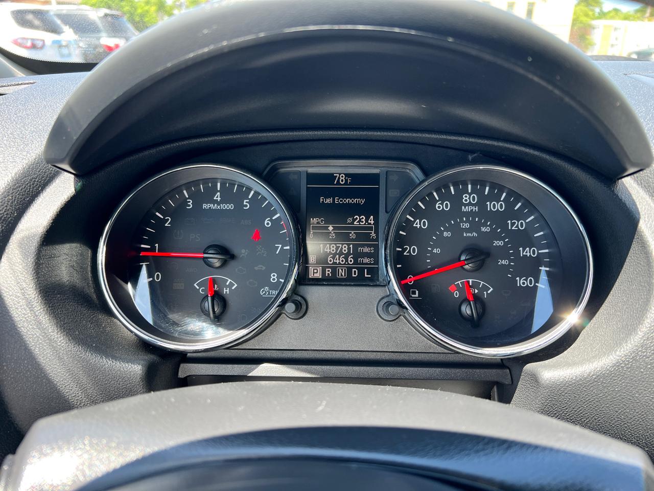 Nissan Rogue FWD 4dr SV 2012