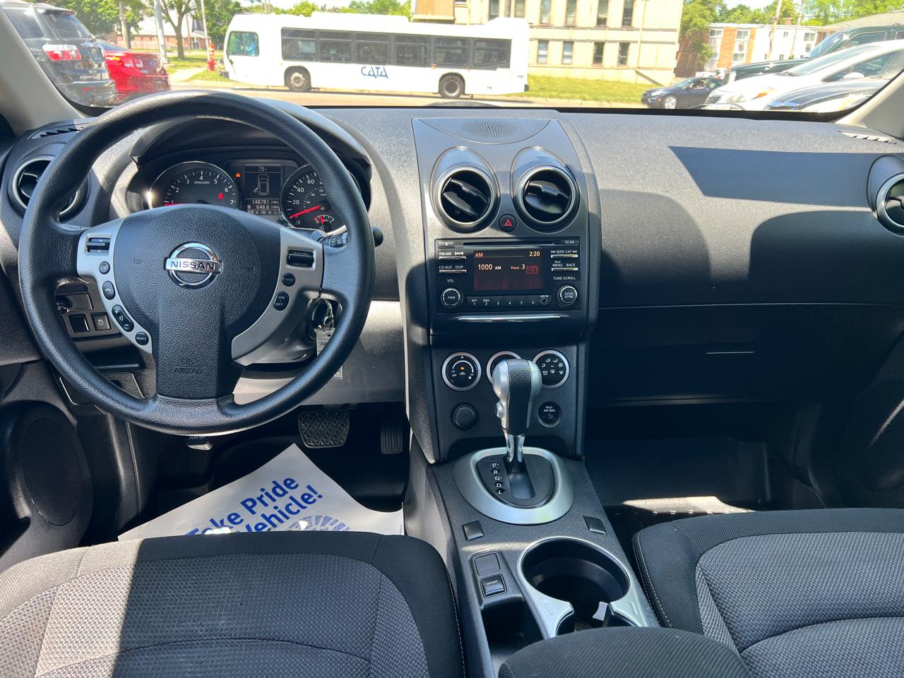 Nissan Rogue FWD 4dr SV 2012