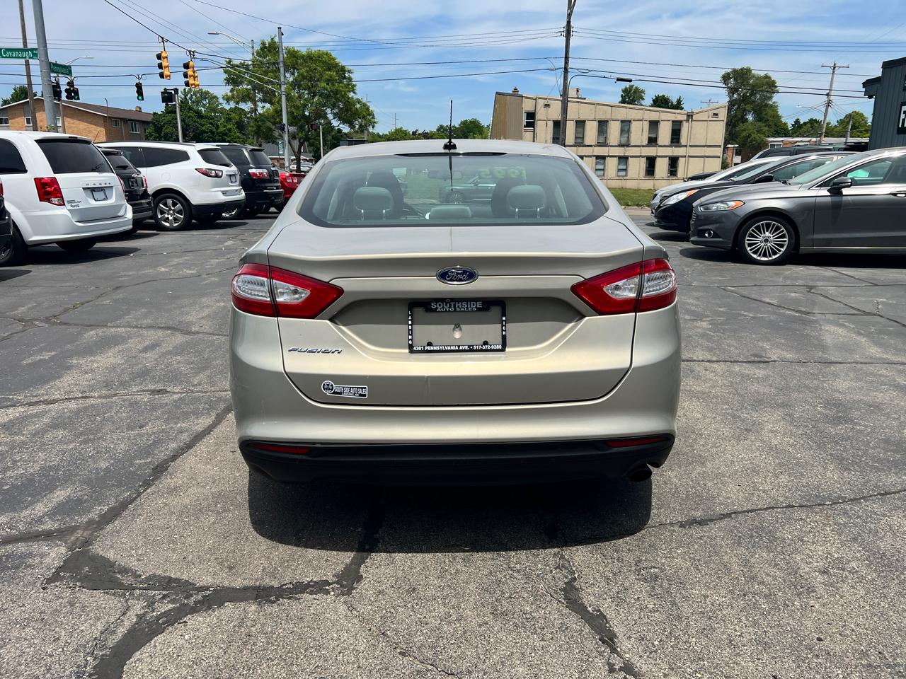 Ford Fusion 4dr Sdn S FWD 2015