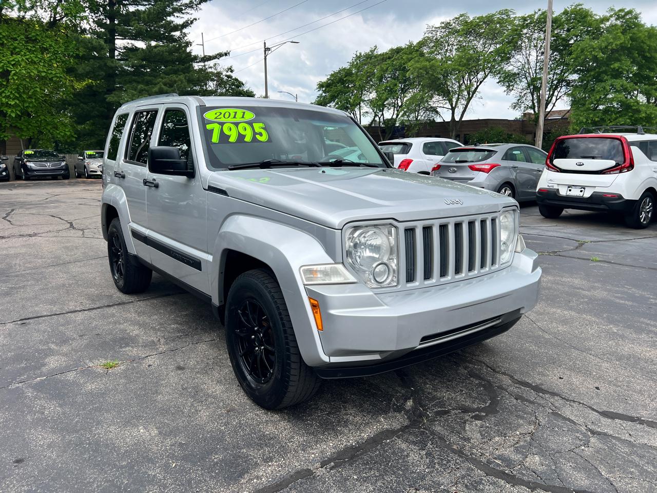 Jeep Liberty 4WD 4dr Sport 2011