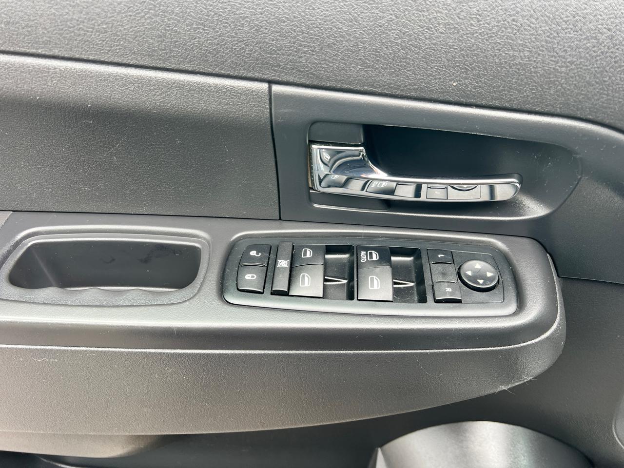 Jeep Liberty 4WD 4dr Sport 2011