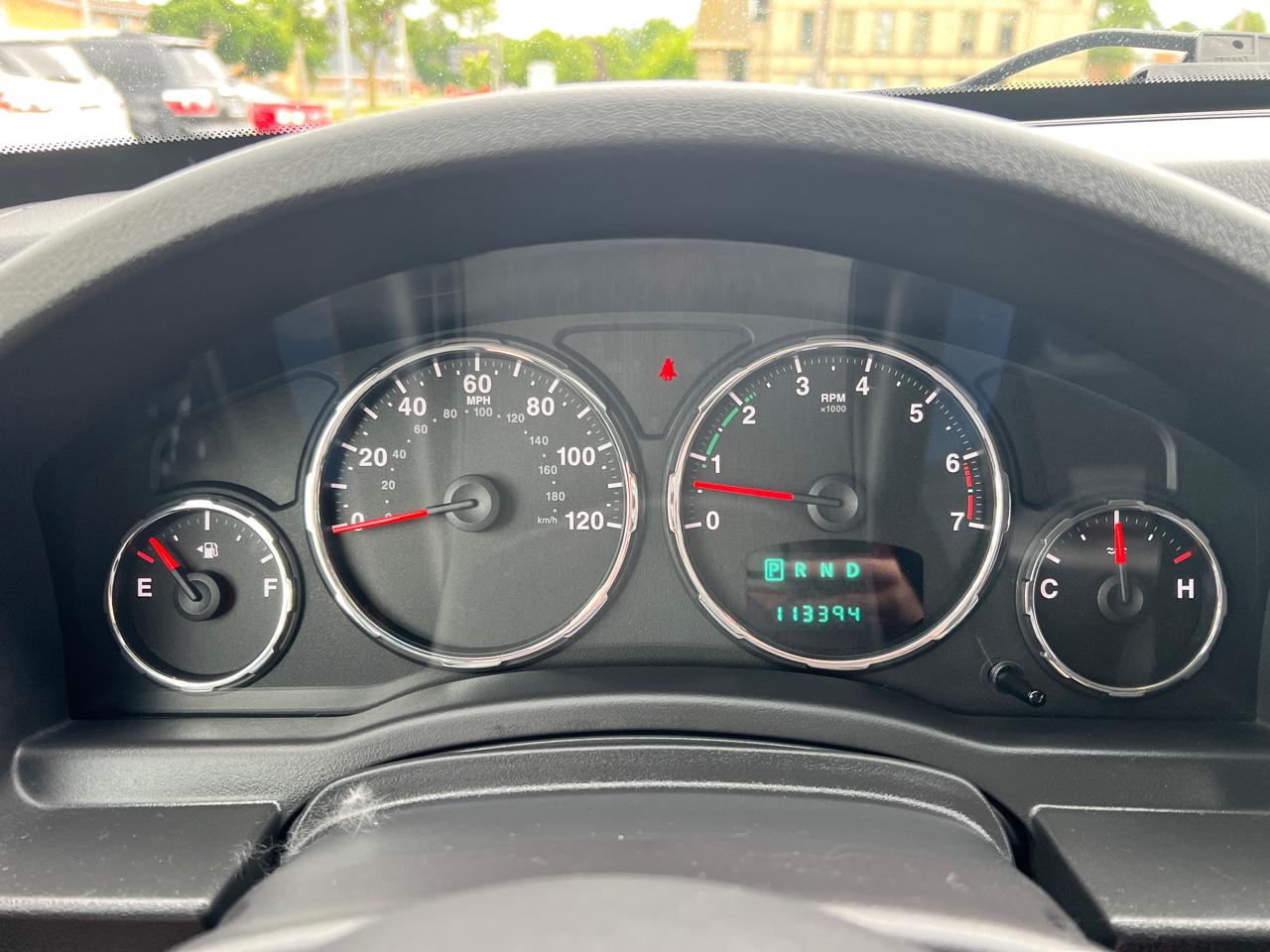 Jeep Liberty 4WD 4dr Sport 2011