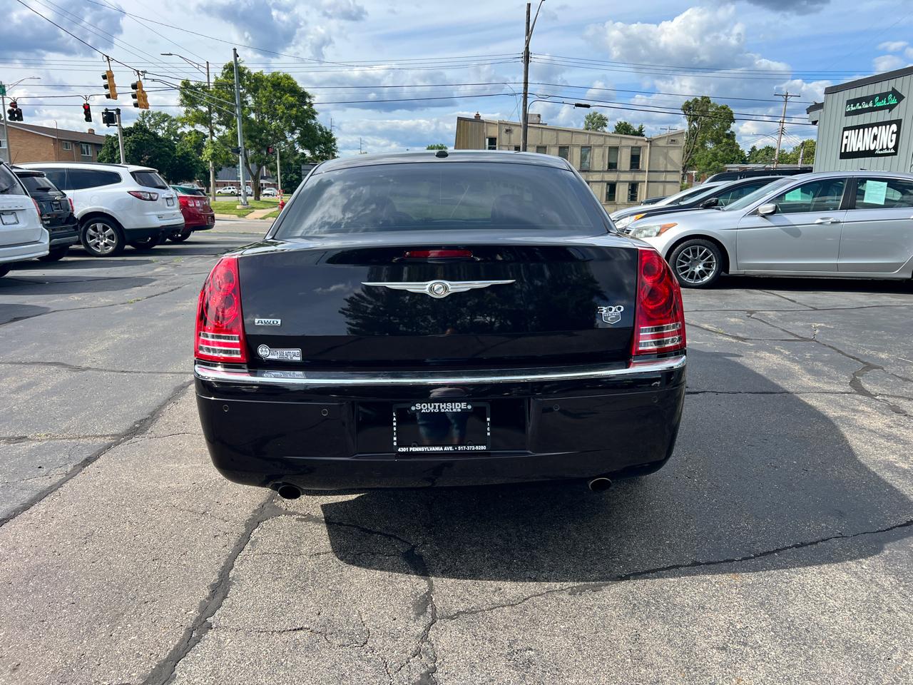 Chrysler 300 4dr Sdn 300C AWD 2010