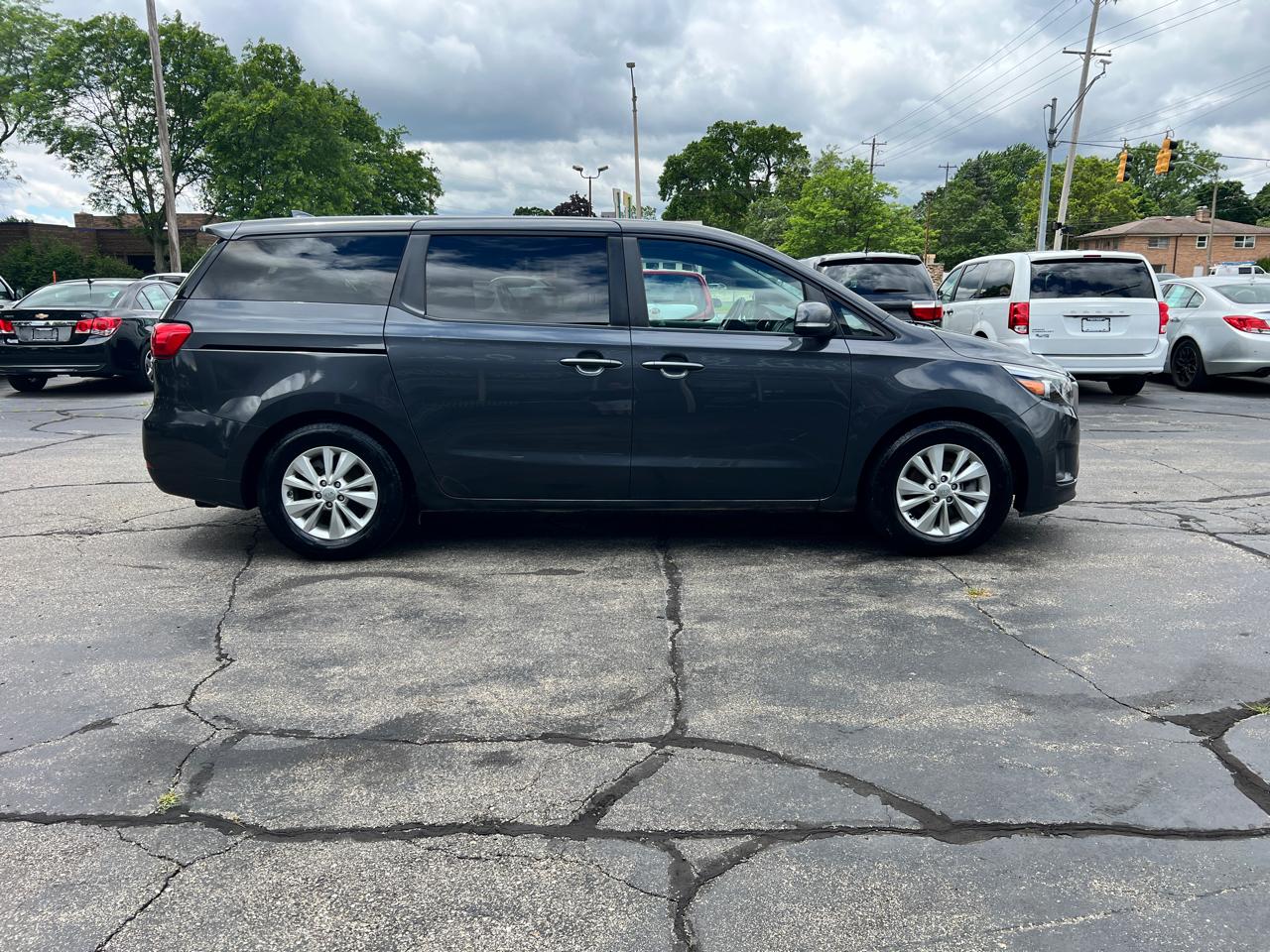 Kia Sedona LX FWD 2017