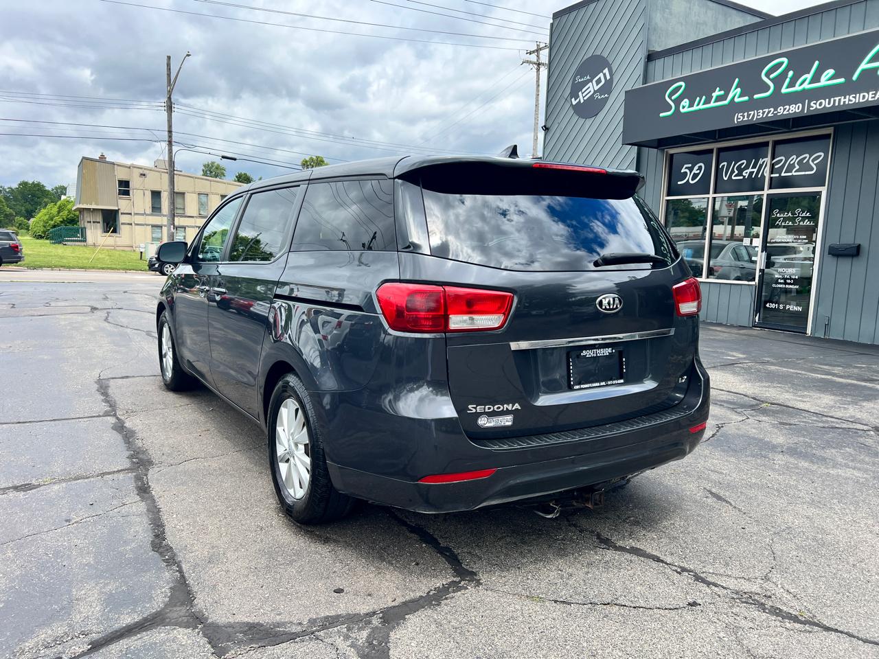 Kia Sedona LX FWD 2017