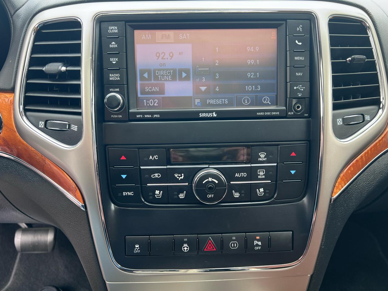 Jeep Grand Cherokee 4WD 4dr Overland 2011