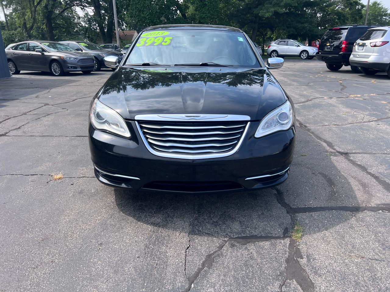 Chrysler 200 4dr Sdn Limited 2013