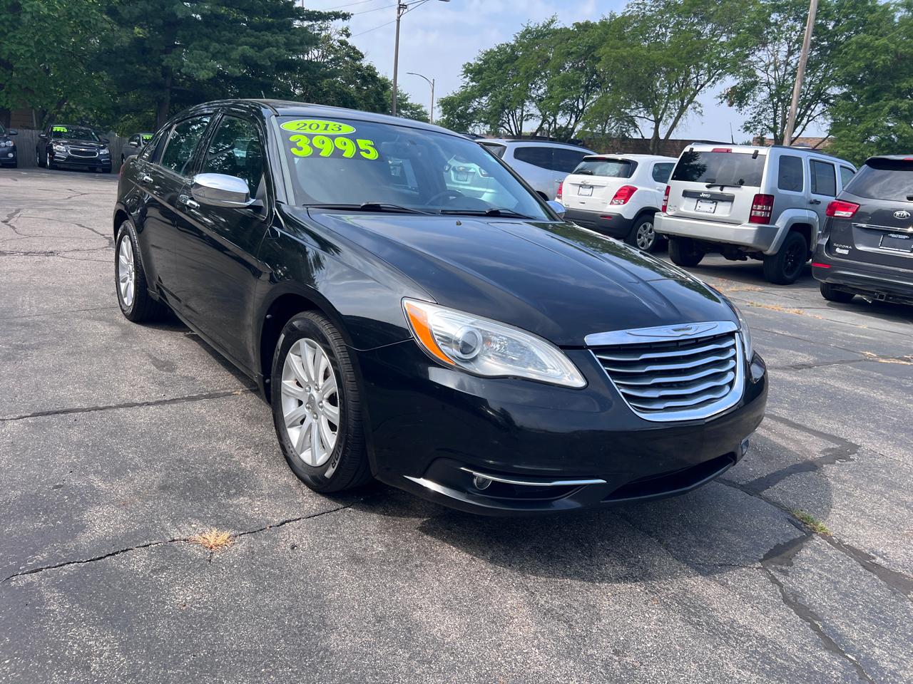 Chrysler 200 4dr Sdn Limited 2013