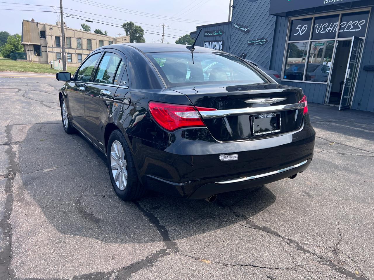 Chrysler 200 4dr Sdn Limited 2013