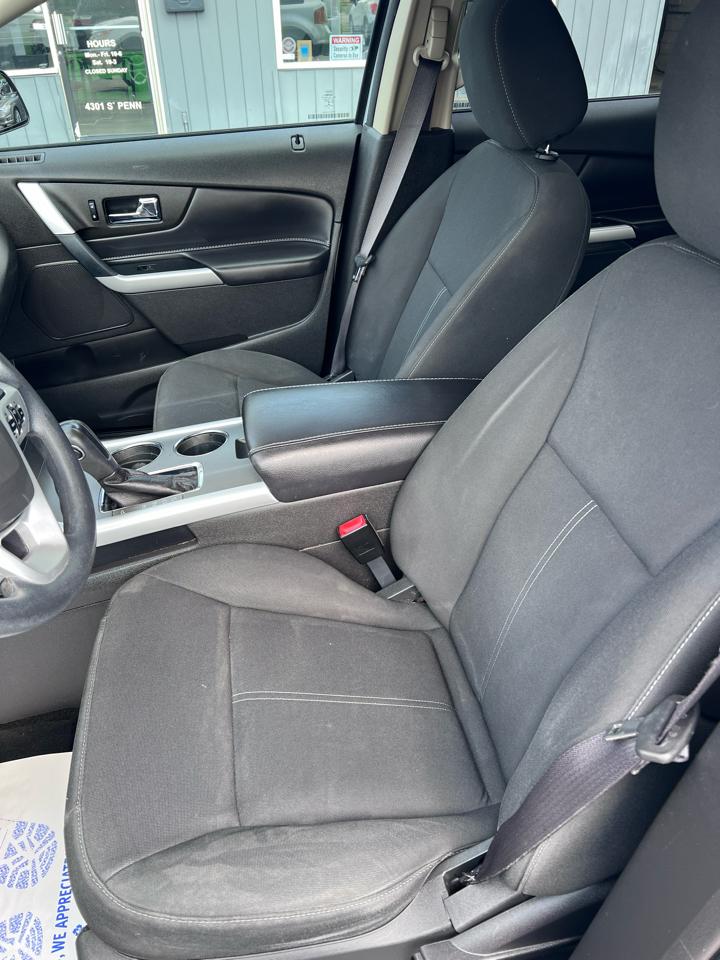 Ford Edge 4dr SE FWD 2013